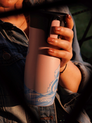 Taza térmica Contigo West Loop 2.0 470ml - Summer Waves - Rosa Mate